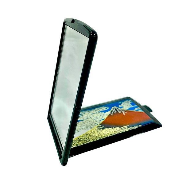 Metal Engraved Hokusai Red Fuji Stand Pocket Mirror Made in Japan NEW CHOKIN ART - Picture 5 of 11